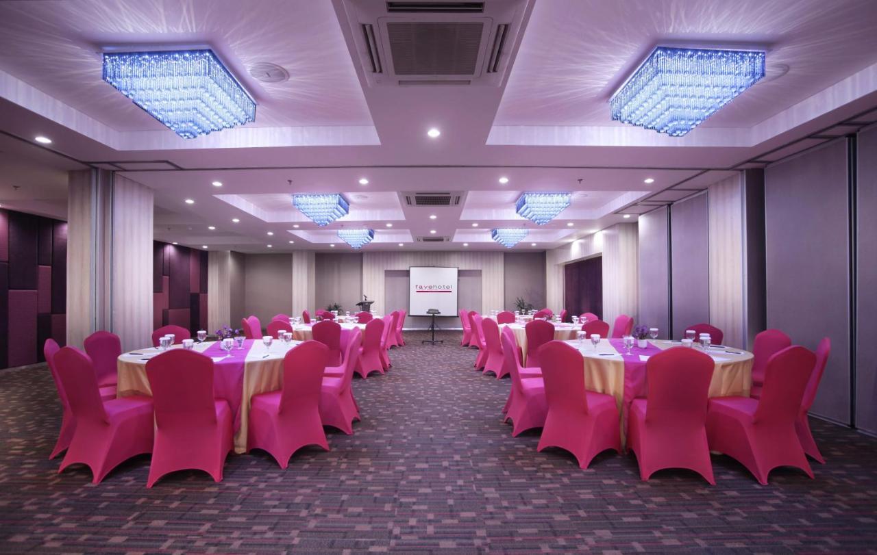 Favehotel Pekanbaru Exterior foto